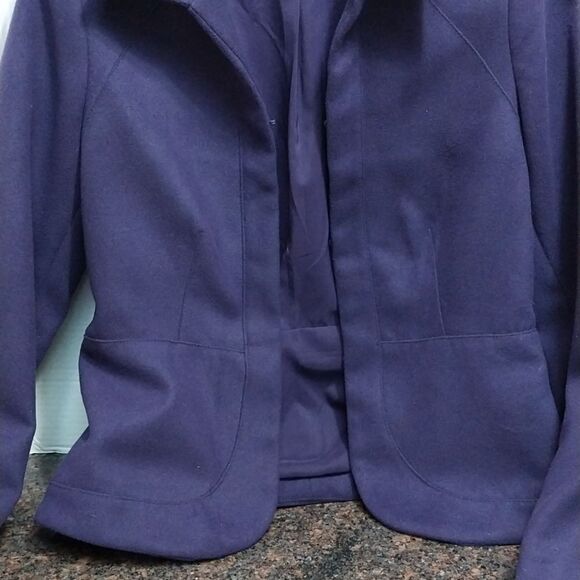 Chico's Purple Jacket...SIZE 0 - Picture 6 of 8